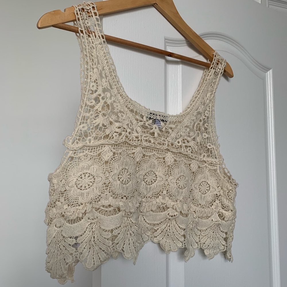 Cropped Summer Top - Picture 3 of 3